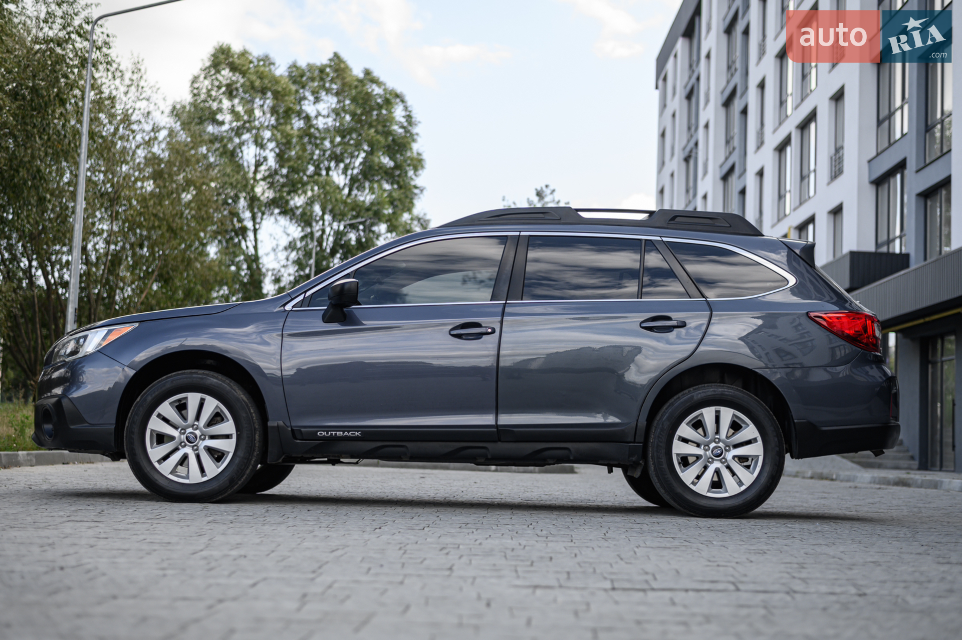 2015 Subaru Outback - мініатюра 16