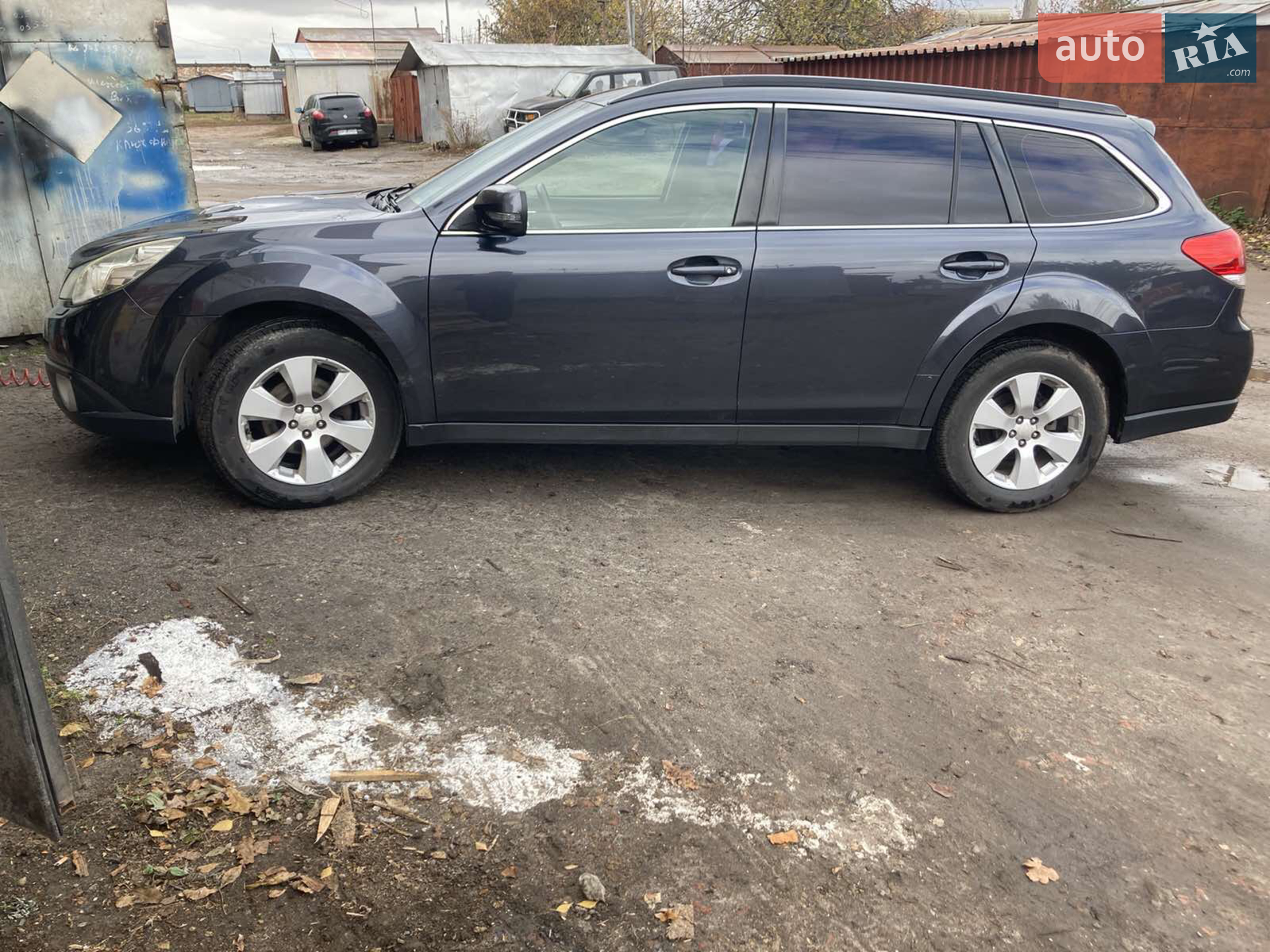 2011 Subaru Outback - мініатюра 4