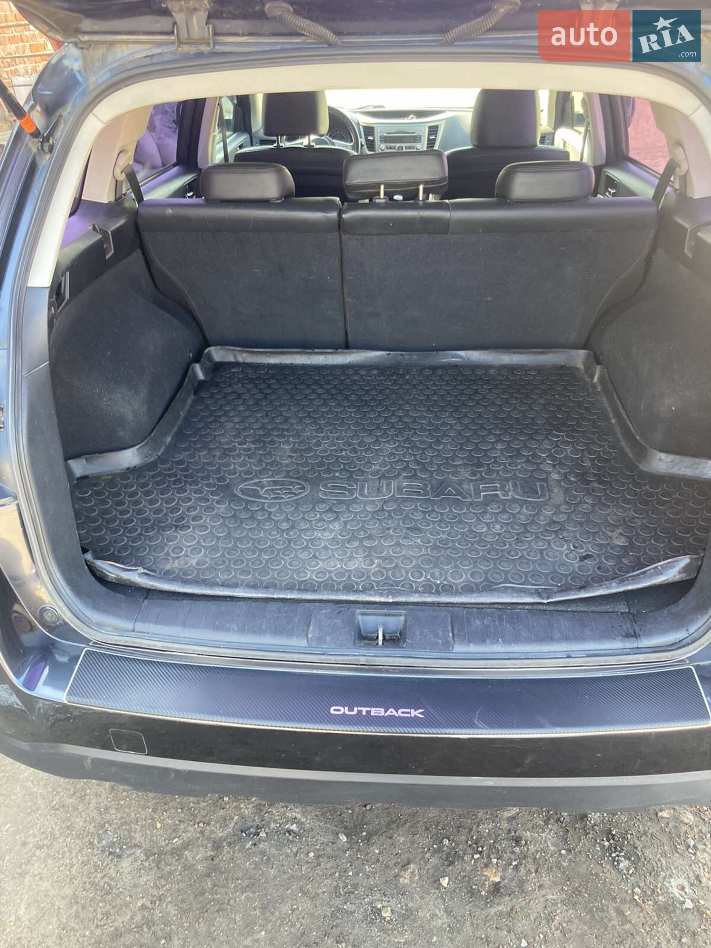2011 Subaru Outback - мініатюра 12