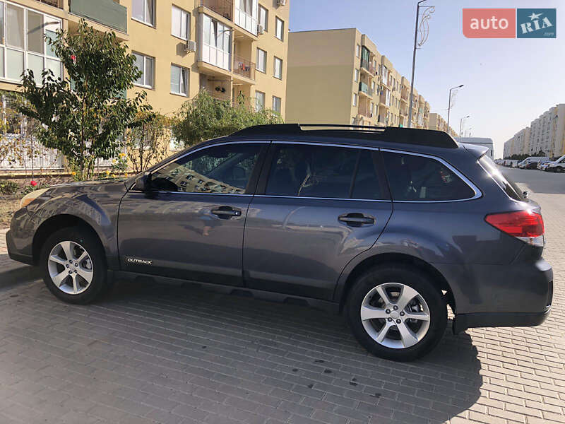 Універсал Subaru Outback 2013 в Одесі