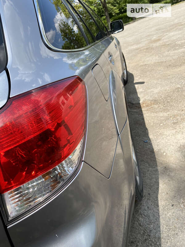 Универсал Subaru Outback 2011 в Тернополе