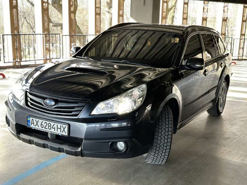 Универсал Subaru Outback 2010 в Харькове