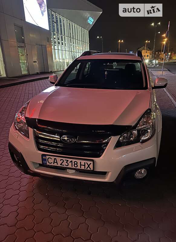 Универсал Subaru Outback 2014 в Киеве