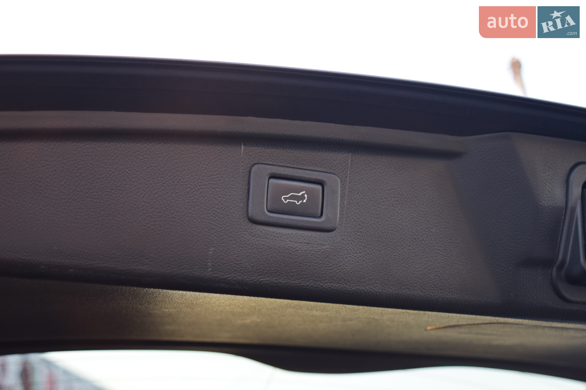 2017 Subaru Outback - мініатюра 40