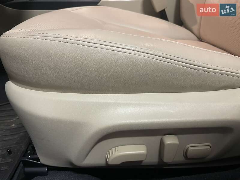 Универсал Subaru Outback 2016 в Киеве фото 21 Универсал Subaru Outback 2016 в Киеве