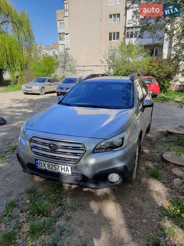 Subaru Outback 2015