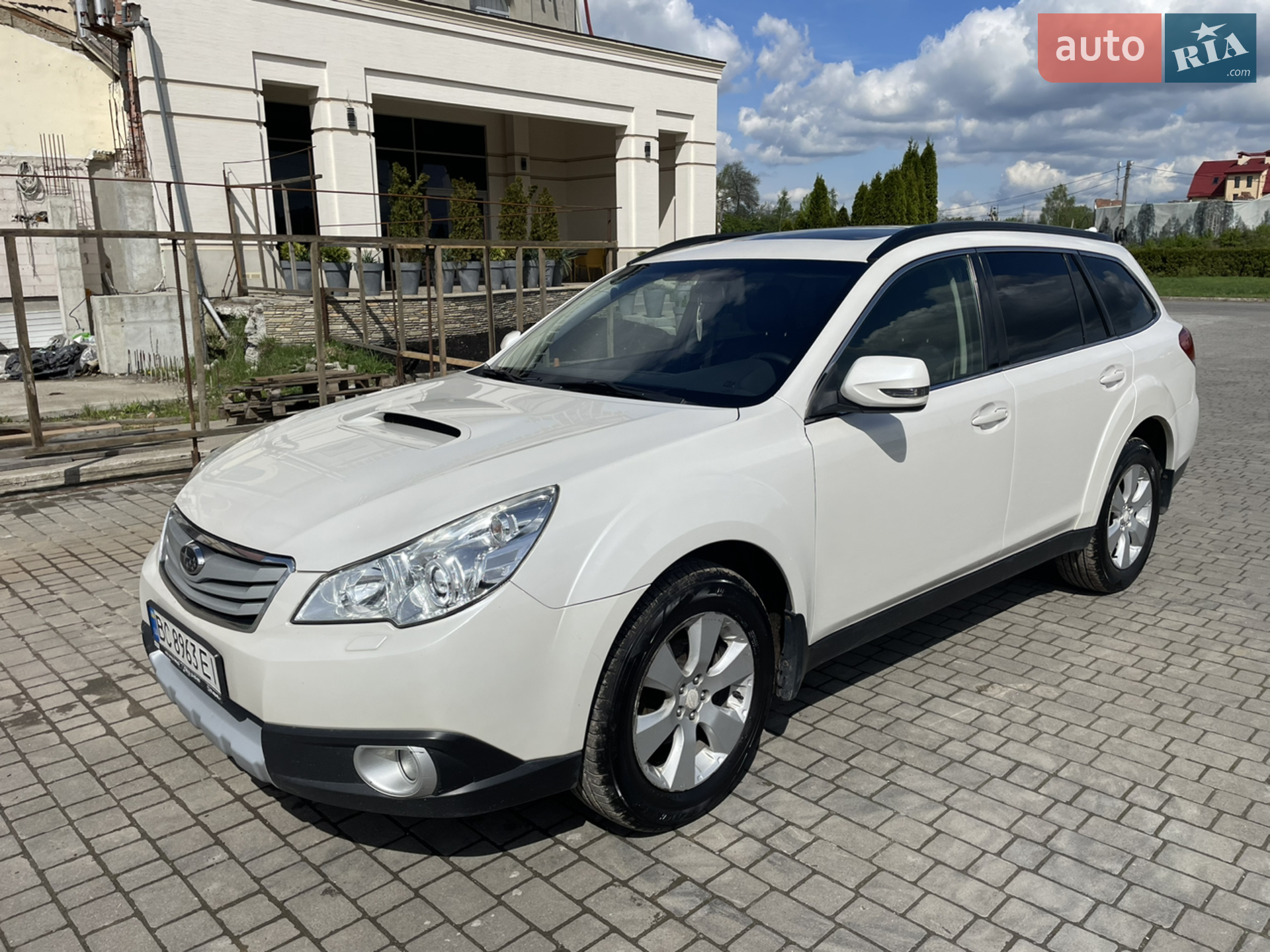 2011 Subaru Outback - мініатюра 6