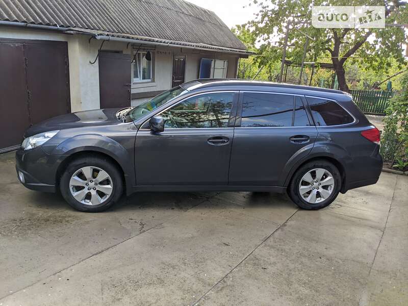 Универсал Subaru Outback 2011 в Жмеринке