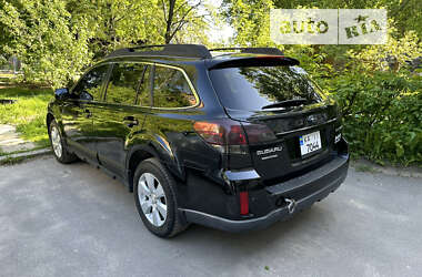 Универсал Subaru Outback 2010 в Житомире