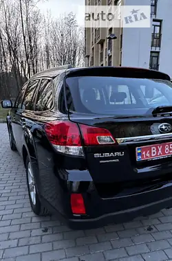 Subaru Outback 2014