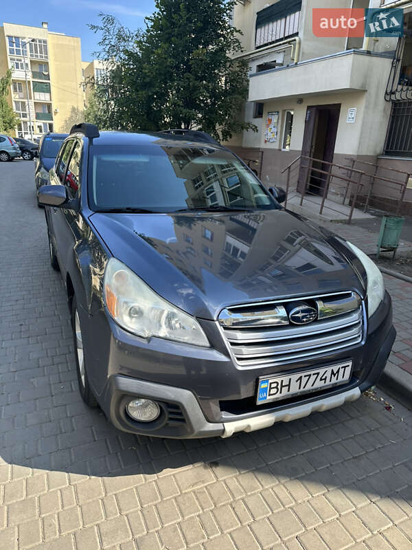 Універсал Subaru Outback 2013 в Одесі