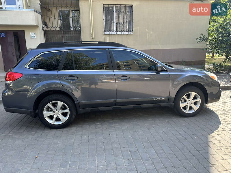 Універсал Subaru Outback 2013 в Одесі