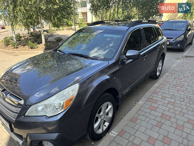 Універсал Subaru Outback 2013 в Одесі