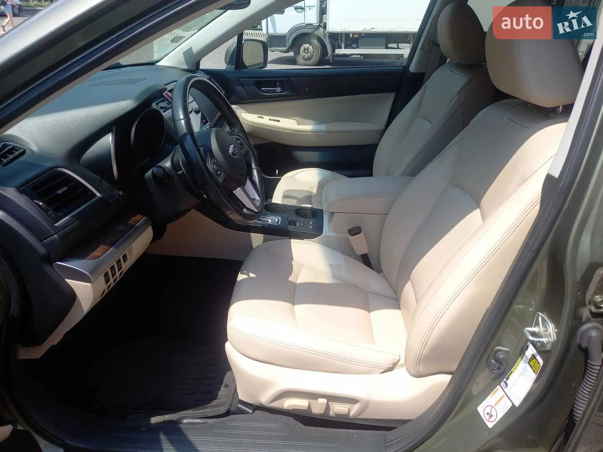 2015 Subaru Outback - мініатюра 31