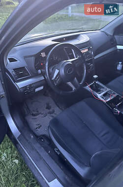 Універсал Subaru Outback 2010 в 