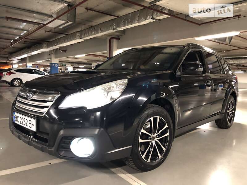 Универсал Subaru Outback 2013 в Львове