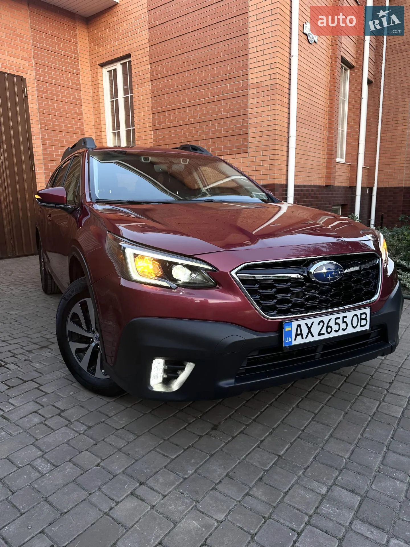 2019 Subaru Outback - мініатюра 2