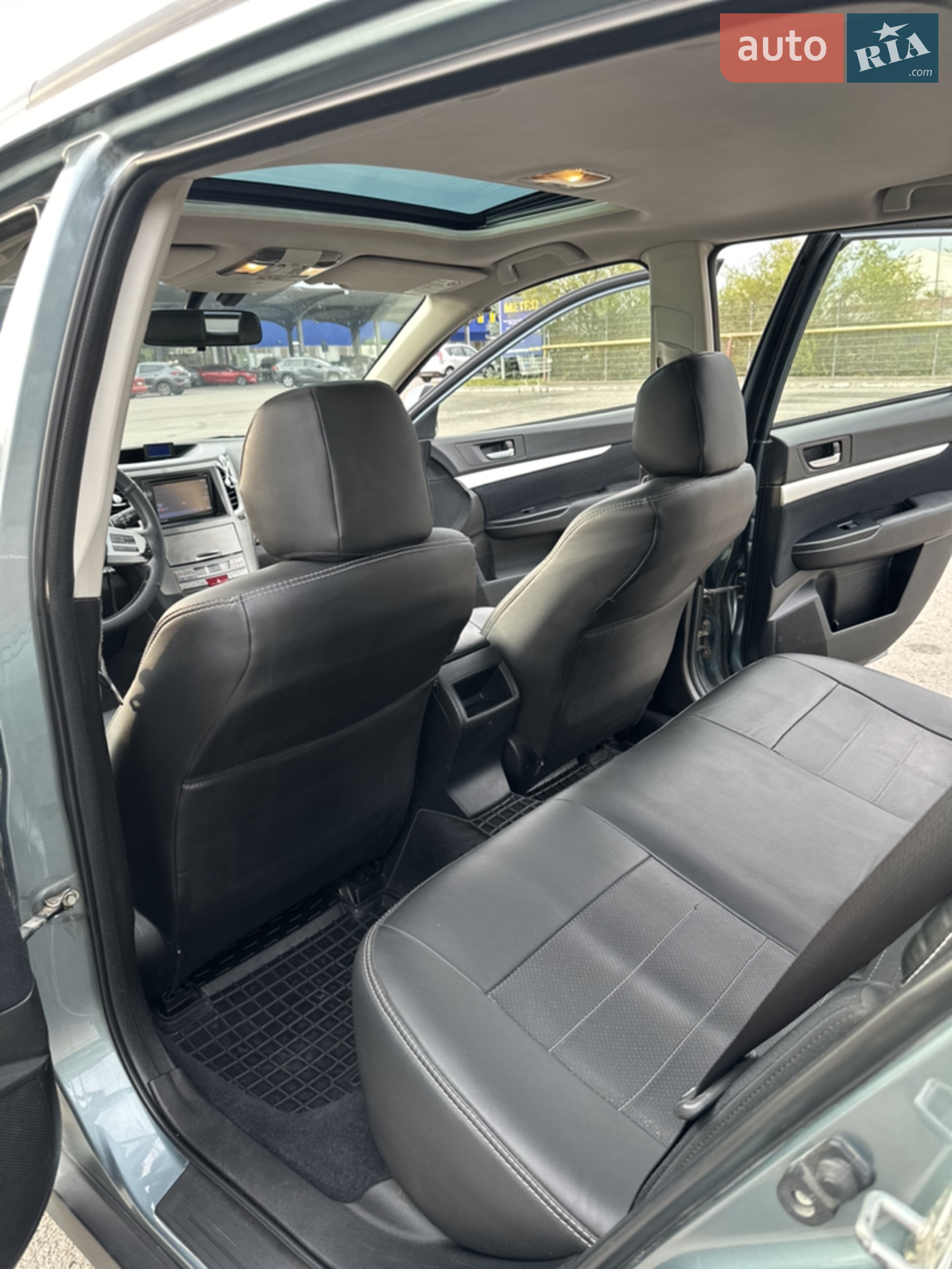 2010 Subaru Outback - мініатюра 15