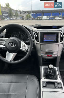 Універсал Subaru Outback 2010 в 