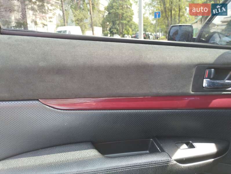 Універсал Subaru Outback 2010 в Києві