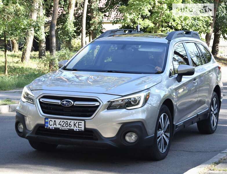 Универсал Subaru Outback 2018 в Черкассах