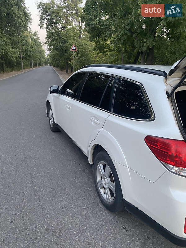 Універсал Subaru Outback 2009 в Запоріжжі