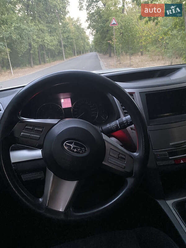 Універсал Subaru Outback 2009 в Запоріжжі