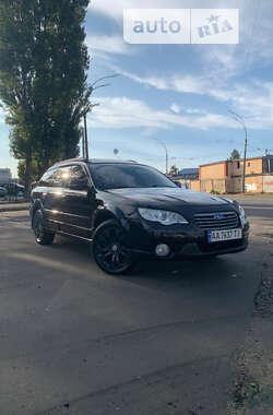 Універсал Subaru Outback 2008 в Києві