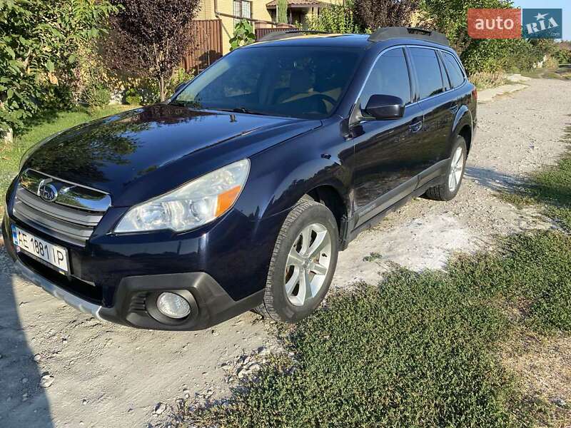 Subaru Outback 2013