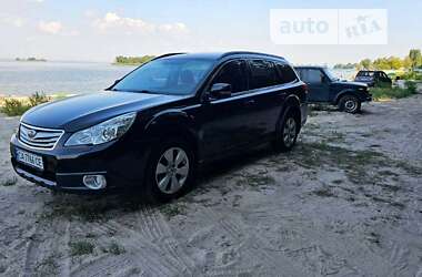 Универсал Subaru Outback 2011 в Черкассах