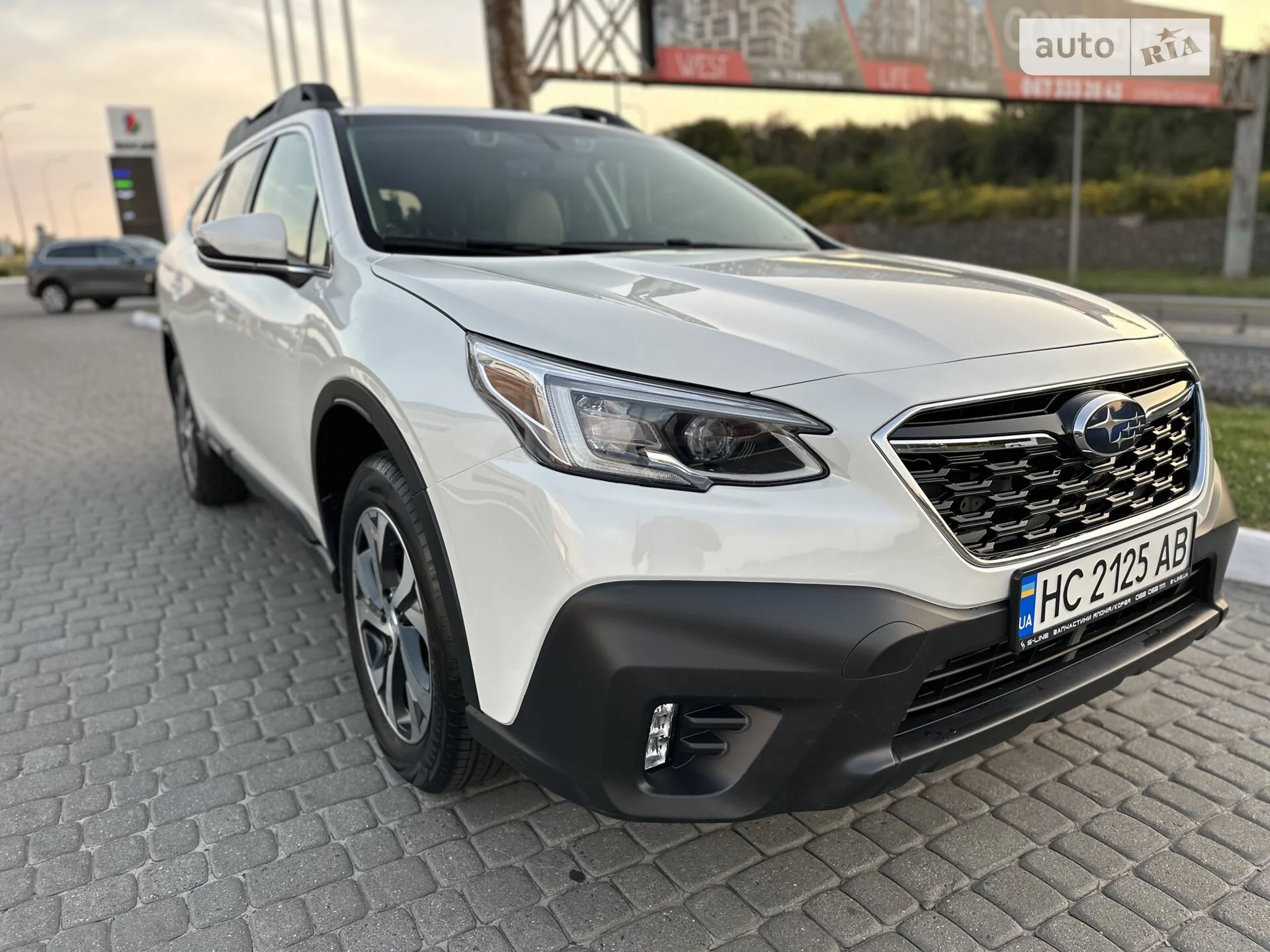 2019 Subaru Outback - мініатюра 2