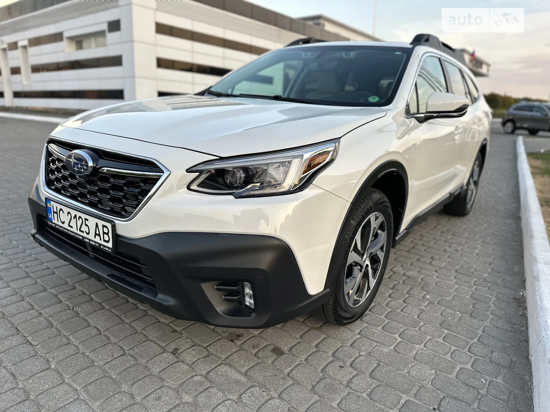 2019 Subaru Outback - мініатюра 8