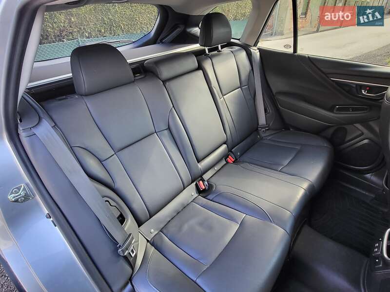 Универсал Subaru Outback 2020 в Киеве