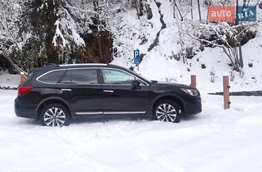 Универсал Subaru Outback 2016 в Киеве