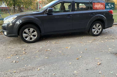 Универсал Subaru Outback 2011 в Киеве