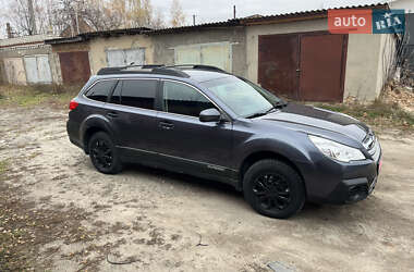 Универсал Subaru Outback 2014 в Радомышле