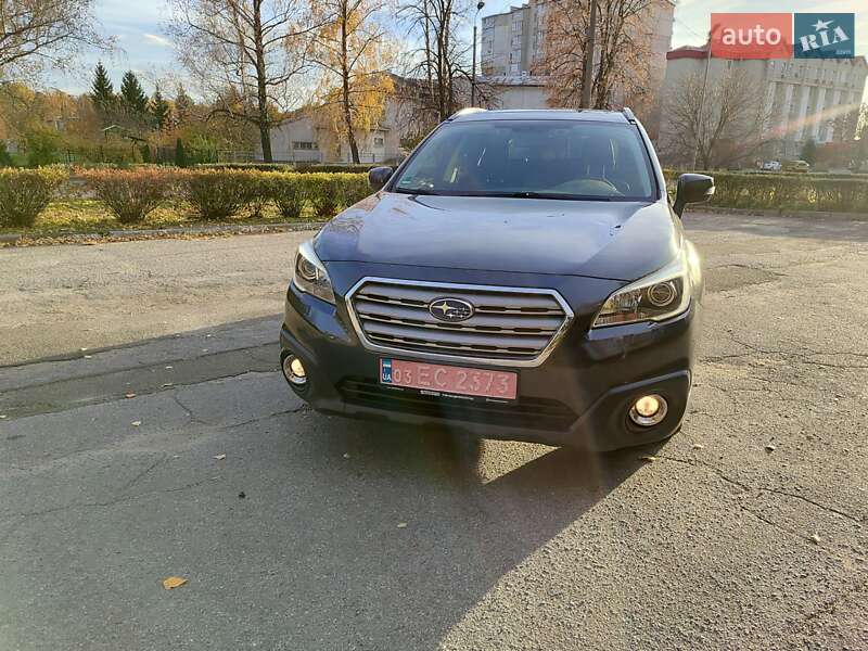 Универсал Subaru Outback 2015 в Киеве