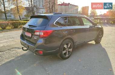 Универсал Subaru Outback 2015 в Киеве