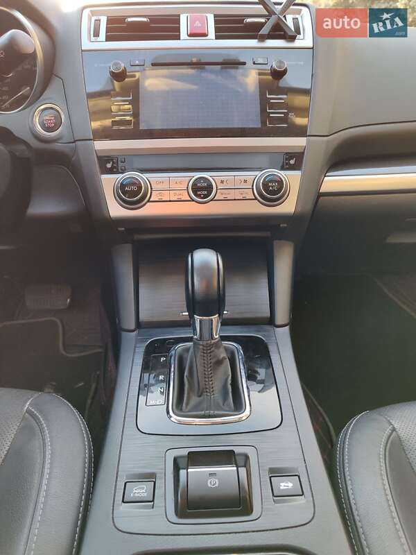 Универсал Subaru Outback 2015 в Киеве