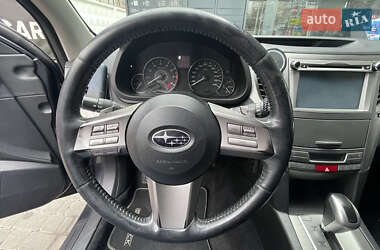 Універсал Subaru Outback 2011 в Харкові