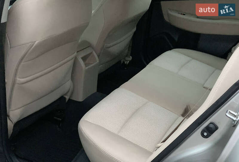 Універсал Subaru Outback 2017 в Львові фото 16 Універсал Subaru Outback 2017 в Львові