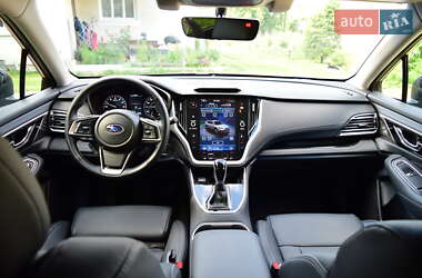 Внедорожник / Кроссовер Subaru Outback 2021 в Монастыриске