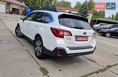 Універсал Subaru Outback 2018 в Дніпрі