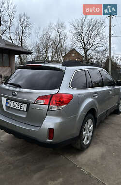 Универсал Subaru Outback 2011 в 