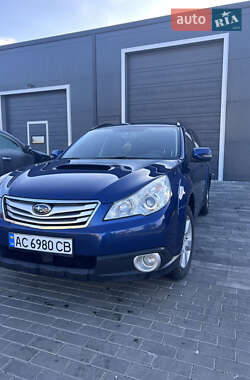 Універсал Subaru Outback 2010 в Луцьку