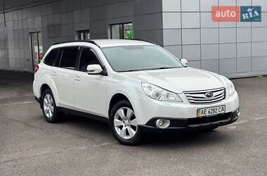 Універсал Subaru Outback 2011 в Дніпрі