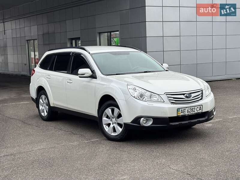 Универсал Subaru Outback 2011 в Днепре