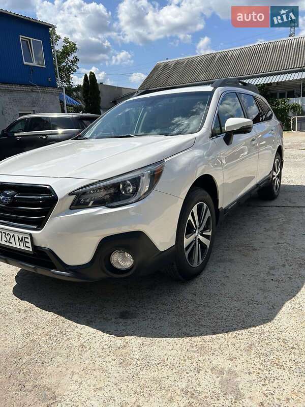 Subaru Outback 2018