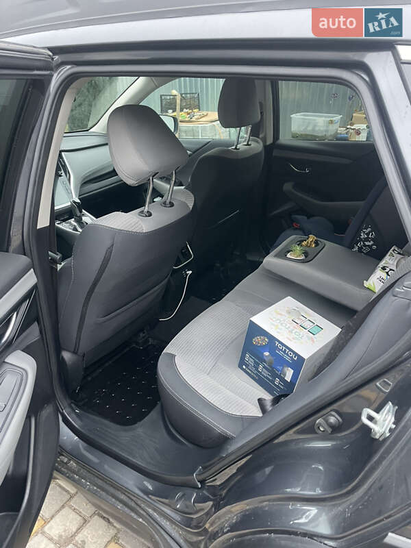 Позашляховик / Кросовер Subaru Outback 2022 в Києві