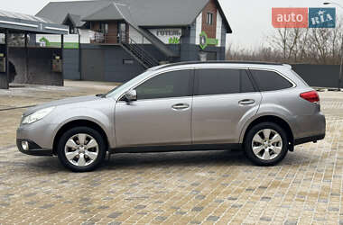 Универсал Subaru Outback 2010 в Тернополе